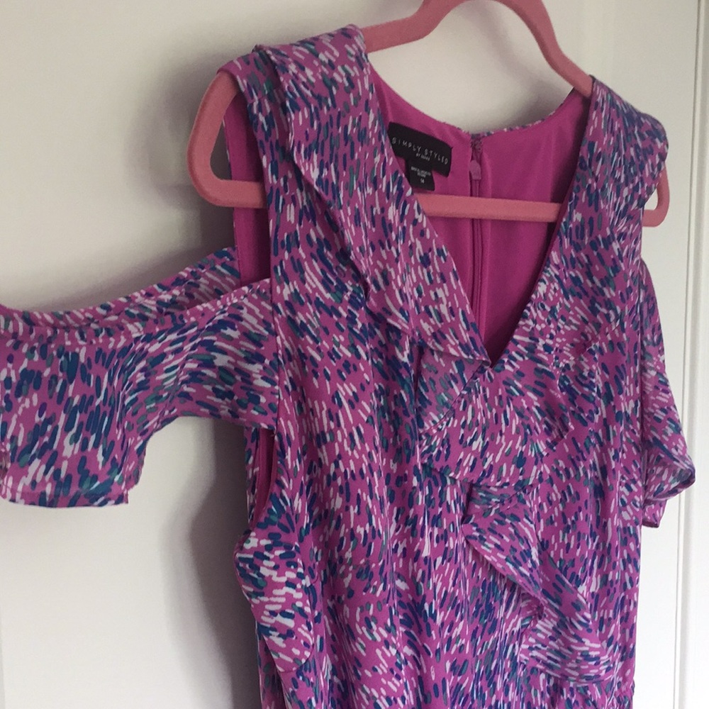Simply Styled A-Line Ruffle Dress - Abstract - Picture 6 of 10